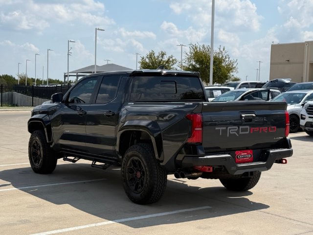Used 2026 Toyota Tacoma TRD Pro AWD/4WD image 9
