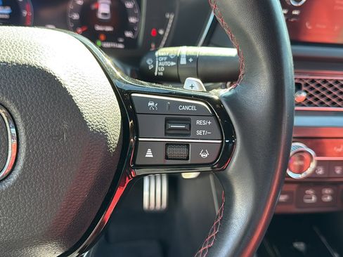 Used 2023 Acura Integra A-Spec image 16