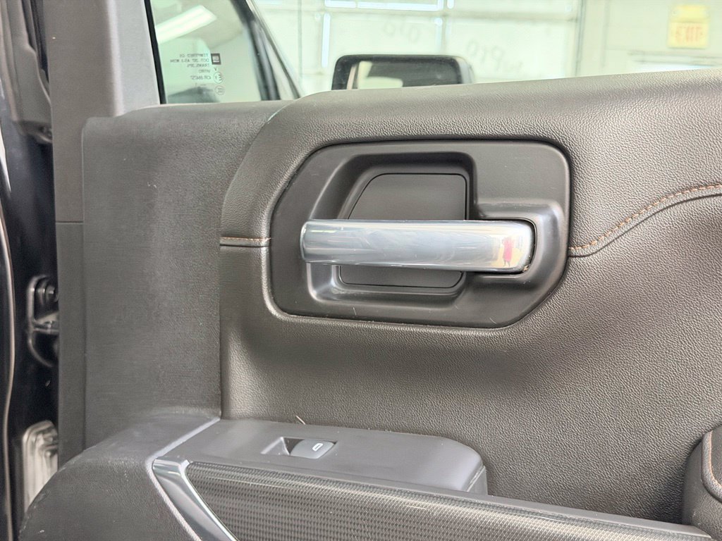 Used 2021 GMC Sierra 1500 AT4 w/ AT4 Premium Package AWD/4WD image 34