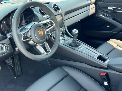 Certified 2025 Porsche 718 Cayman RWD image 4