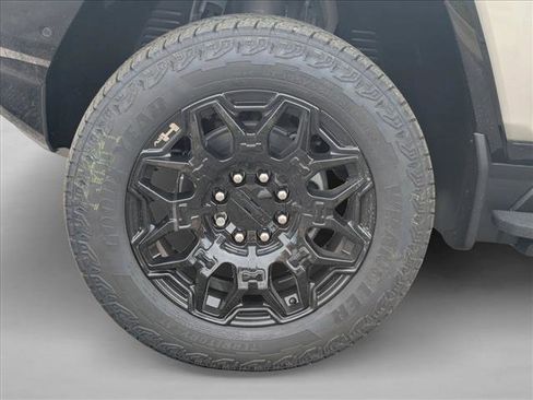 New 2026 GMC Hummer EV SUV image 17