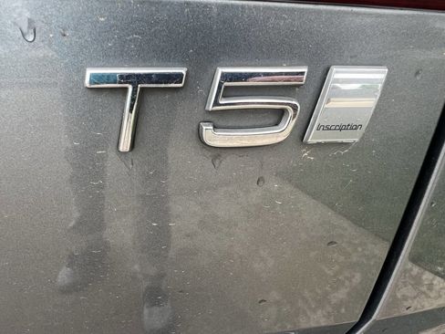Used 2020 Volvo XC60 T5 Inscription FWD image 6