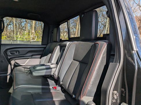 Used 2020 Nissan Titan PRO-4X w/ Pro-4x Convenience Package image 23