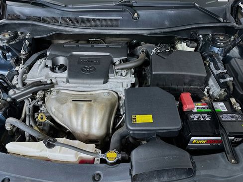 Used 2015 Toyota Camry SE image 31