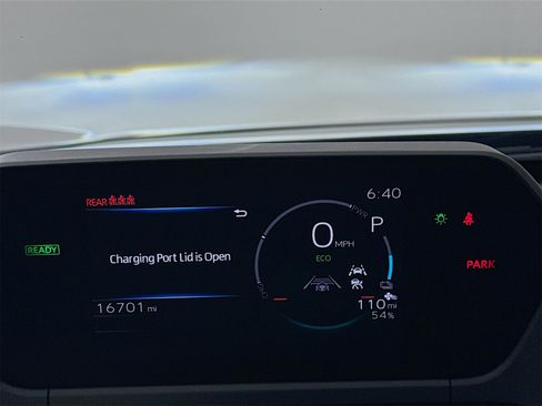 Used 2024 Toyota bZ4X XLE image 13