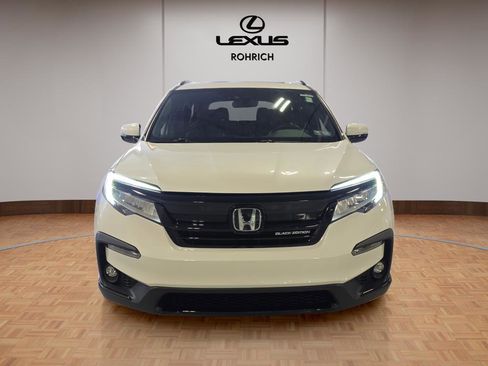 Used 2022 Honda Pilot Black Edition image 2