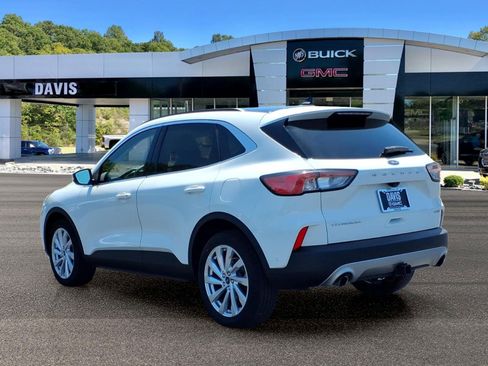 Used 2021 Ford Escape Titanium w/ Titanium Elite Package AWD/4WD image 4