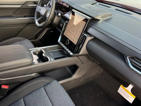 New 2026 GMC Acadia Elevation FWD image 15