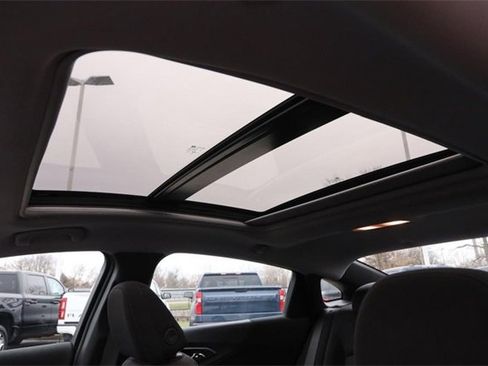 Used 2024 Chevrolet Malibu LT image 19