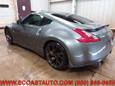 Used 2014 Nissan 370Z Coupe w/ Sport Package image 4