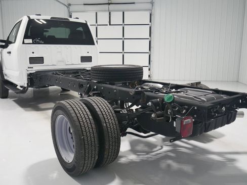 New 2024 Ford F550 4x4 Regular Cab Super Duty w/ XLT Value Package image 15