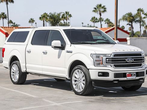 Used 2019 Ford F150 Limited w/ Trailer Tow Package AWD/4WD image 4
