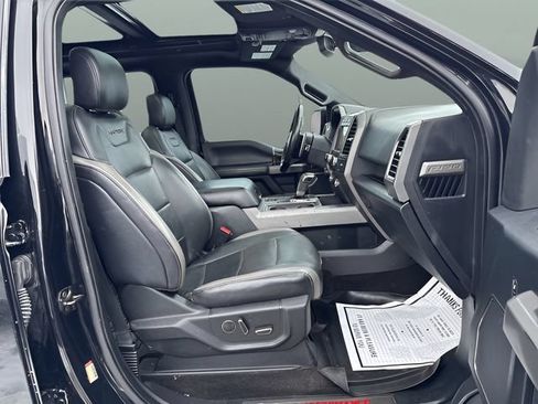 Used 2018 Ford F150 Raptor w/ Equipment Group 802A Luxury AWD/4WD image 17