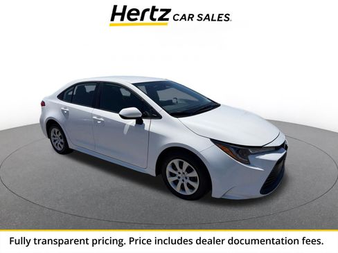 Used 2025 Toyota Corolla LE FWD image 1