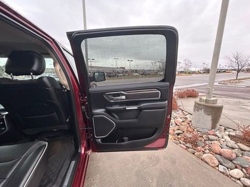 Used 2020 RAM 1500 Laramie image 18