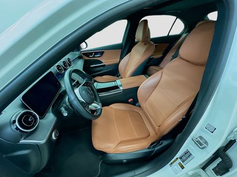 Used 2025 Mercedes-Benz C 300 4MATIC Sedan image 13