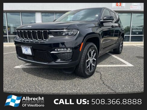 New 2025 Jeep Grand Cherokee Limited AWD/4WD image 1