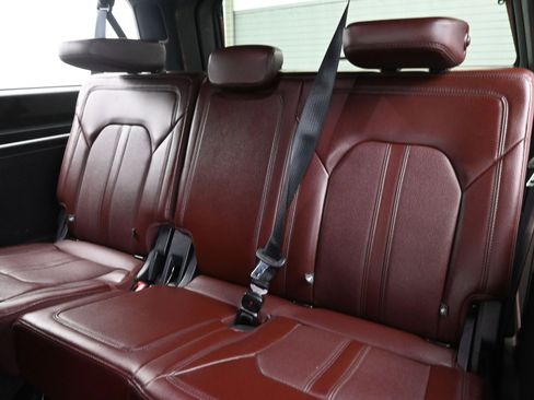 Used 2022 Ford Expedition Max Limited image 23