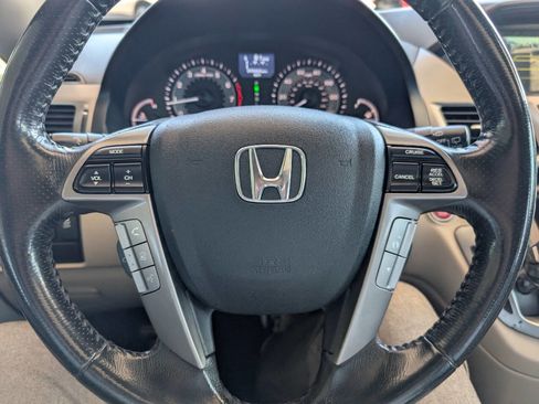 Used 2016 Honda Odyssey Touring image 25