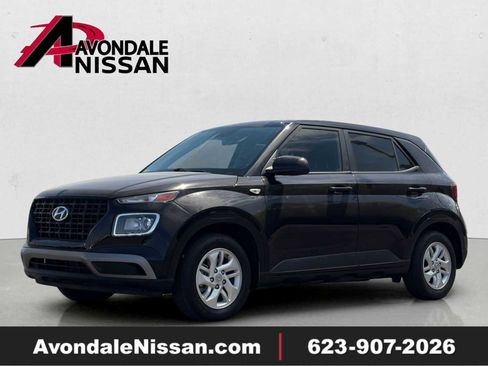 Used 2022 Hyundai Venue SE FWD image 1