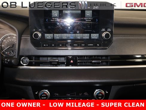 Used 2022 Mitsubishi Outlander SE image 26