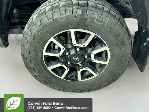 Used 2017 Toyota Tundra SR5 w/ TRD Off Road Package AWD/4WD image 28