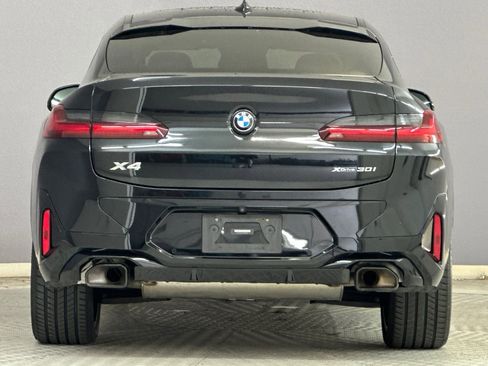Used 2023 BMW X4 xDrive30i w/ M Sport Package image 9
