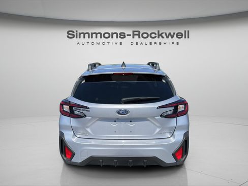 Used 2025 Subaru Crosstrek 2.5i Premium AWD/4WD image 4