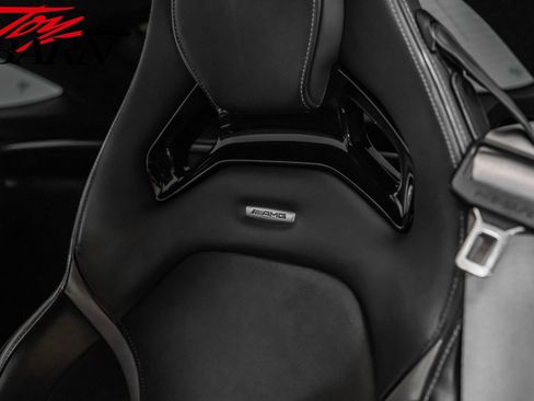 Used 2018 Mercedes-Benz AMG GT R image 26