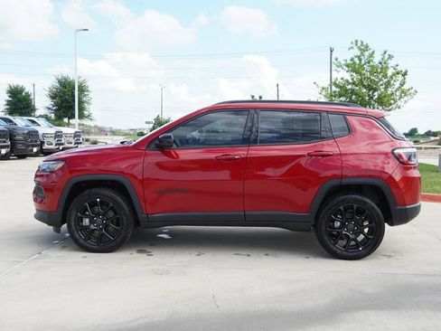 New 2026 Jeep Compass Latitude AWD/4WD image 6