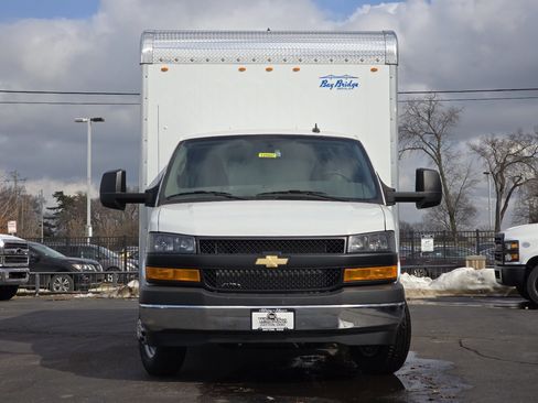 New 2025 Chevrolet Express 3500 w/ Power Convenience Package RWD image 9