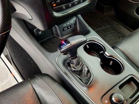 Used 2020 Dodge Durango R/T w/ Blacktop Package AWD/4WD image 16