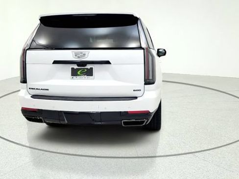 Used 2026 Cadillac Escalade Platinum Sport w/ LPO, ONYX Package AWD/4WD image 7