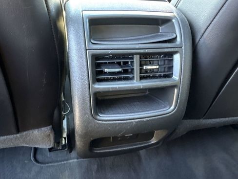 Certified 2025 Cadillac XT5 Premium Luxury image 25