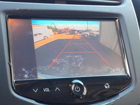 Used 2016 Chevrolet Trax LT image 9