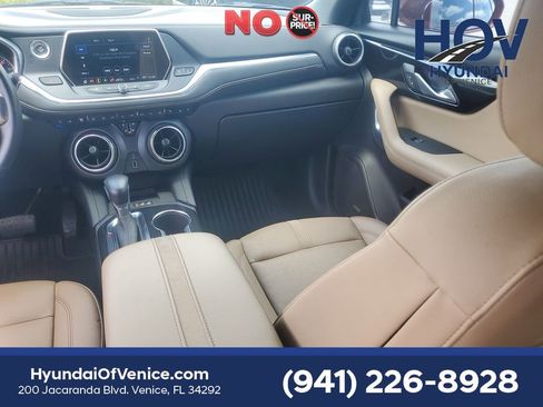 Used 2019 Chevrolet Blazer Premier w/ Sun and Wheels Package FWD image 20