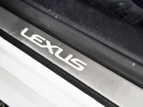 Used 2016 Lexus IS 300 AWD image 28