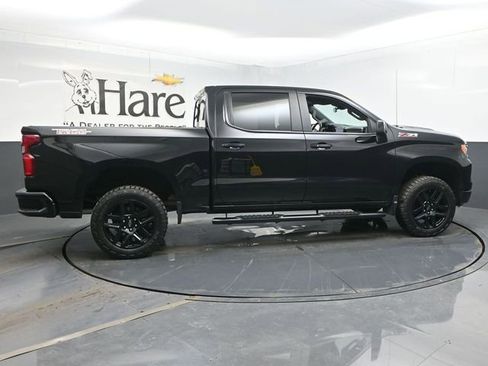 Used 2023 Chevrolet Silverado 1500 LT Trail Boss w/ Convenience Package II image 36