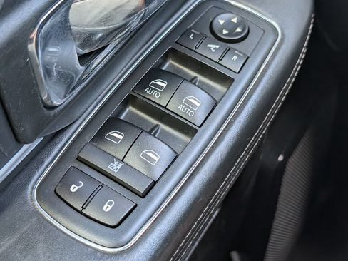 Used 2018 RAM 2500 Limited AWD/4WD image 10