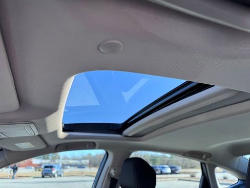 Used 2024 Honda Accord EX image 17