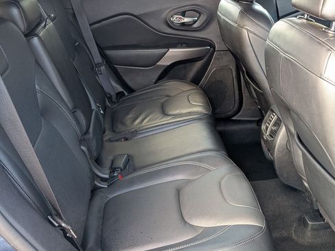 Certified 2021 Jeep Cherokee Limited w/ Elite Package image 36