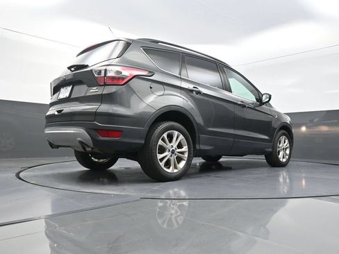 Used 2018 Ford Escape SE AWD/4WD image 29
