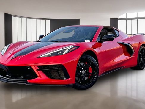 Used 2024 Chevrolet Corvette Stingray Preferred Cpe w/ Z51 Performance Package RWD image 1