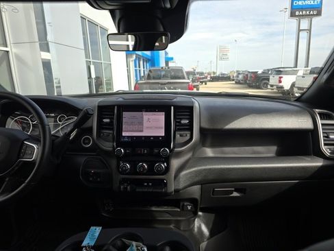 Used 2025 RAM 2500 Tradesman w/ Chrome Appearance Group image 11