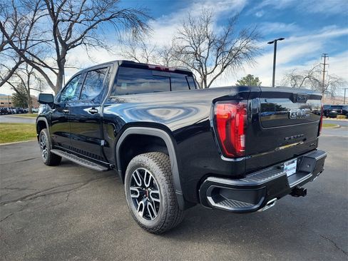 New 2026 GMC Sierra 1500 AT4 w/ AT4 Premium Package image 4