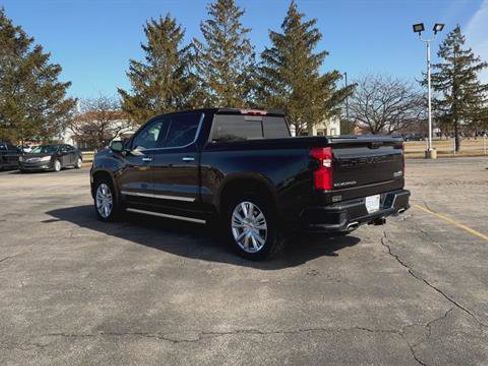 Used 2024 Chevrolet Silverado 1500 High Country w/ High Country Premium Package image 7