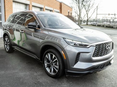 Used 2023 INFINITI QX60 Luxe AWD/4WD image 5