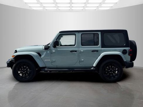 Certified 2023 Jeep Wrangler Unlimited Sahara AWD/4WD image 4