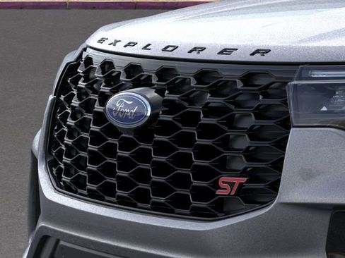New 2026 Ford Explorer ST AWD/4WD image 17