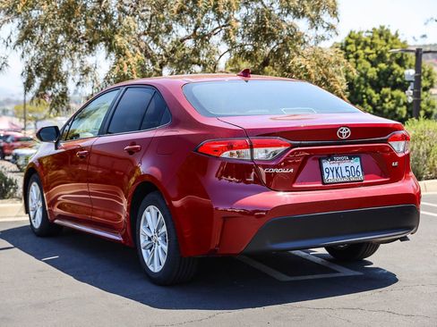 Certified 2026 Toyota Corolla LE w/ LE Premium Package FWD image 6